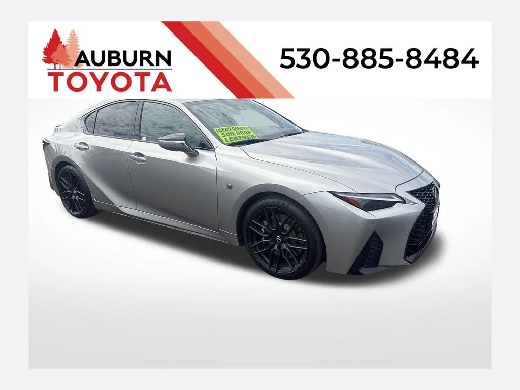 2023 Lexus IS