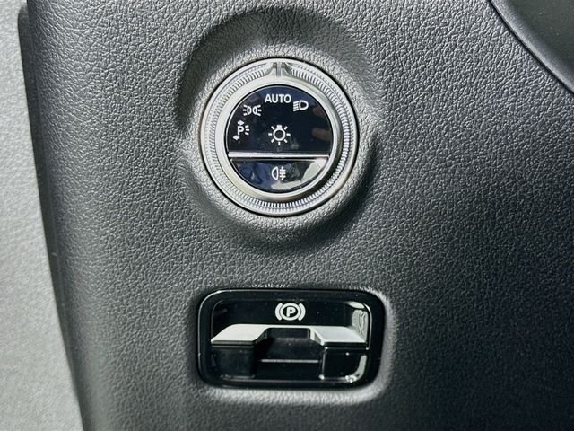 Certified Used 2026 Gray Mercedes-Benz CLE 300 image 10