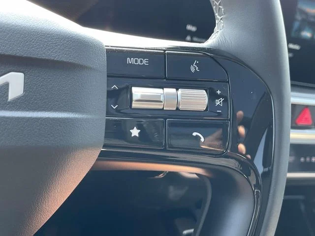 New 2026 Green Kia EX image 25