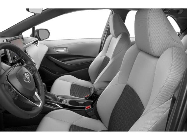 Used 2022 White Toyota SE image 9