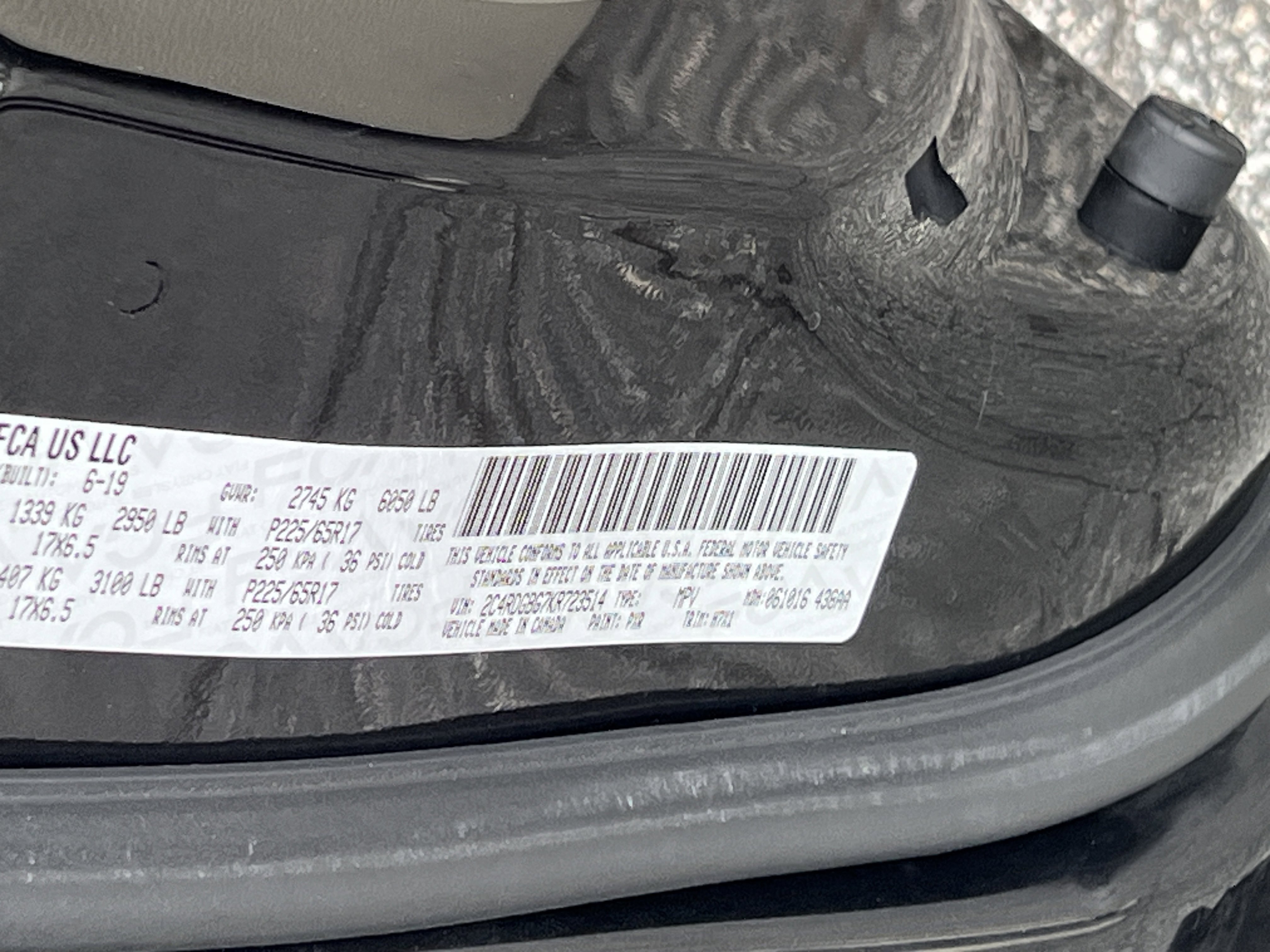 Used 2019 Black Onyx Crystal Pearlcoat Dodge SE image 31