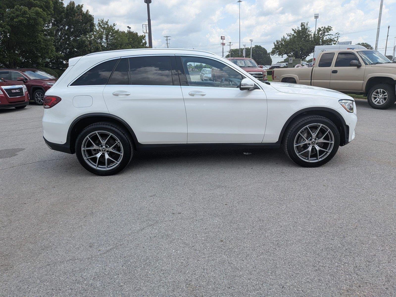 Used 2022 Polar White Mercedes-Benz GLC 300 image 6