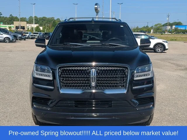 Used 2020 Black Lincoln Reserve image 16