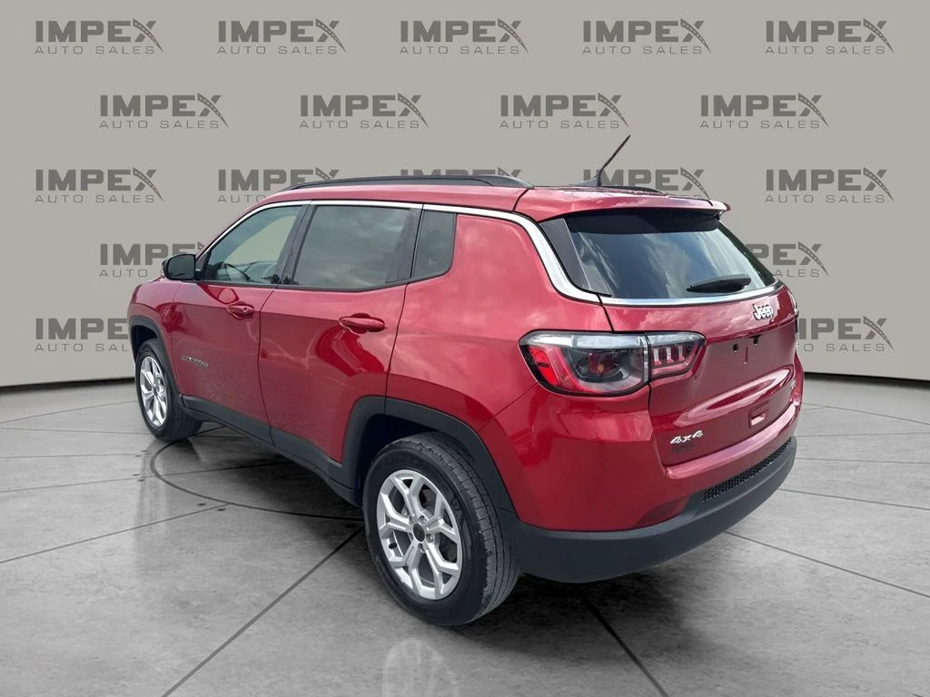 Used 2025 Red Jeep Latitude image 3