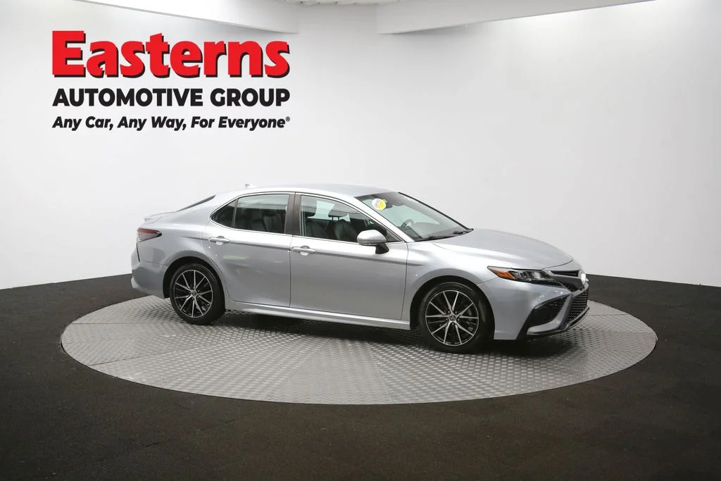 Used 2022 Silver Toyota SE image 43