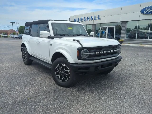 Used 2023 White Ford Outer Banks image 3