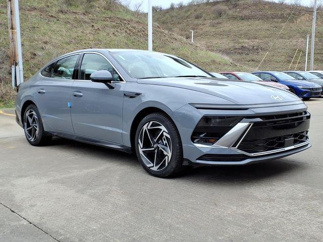2026 Hyundai Sonata SEL AWD's photo