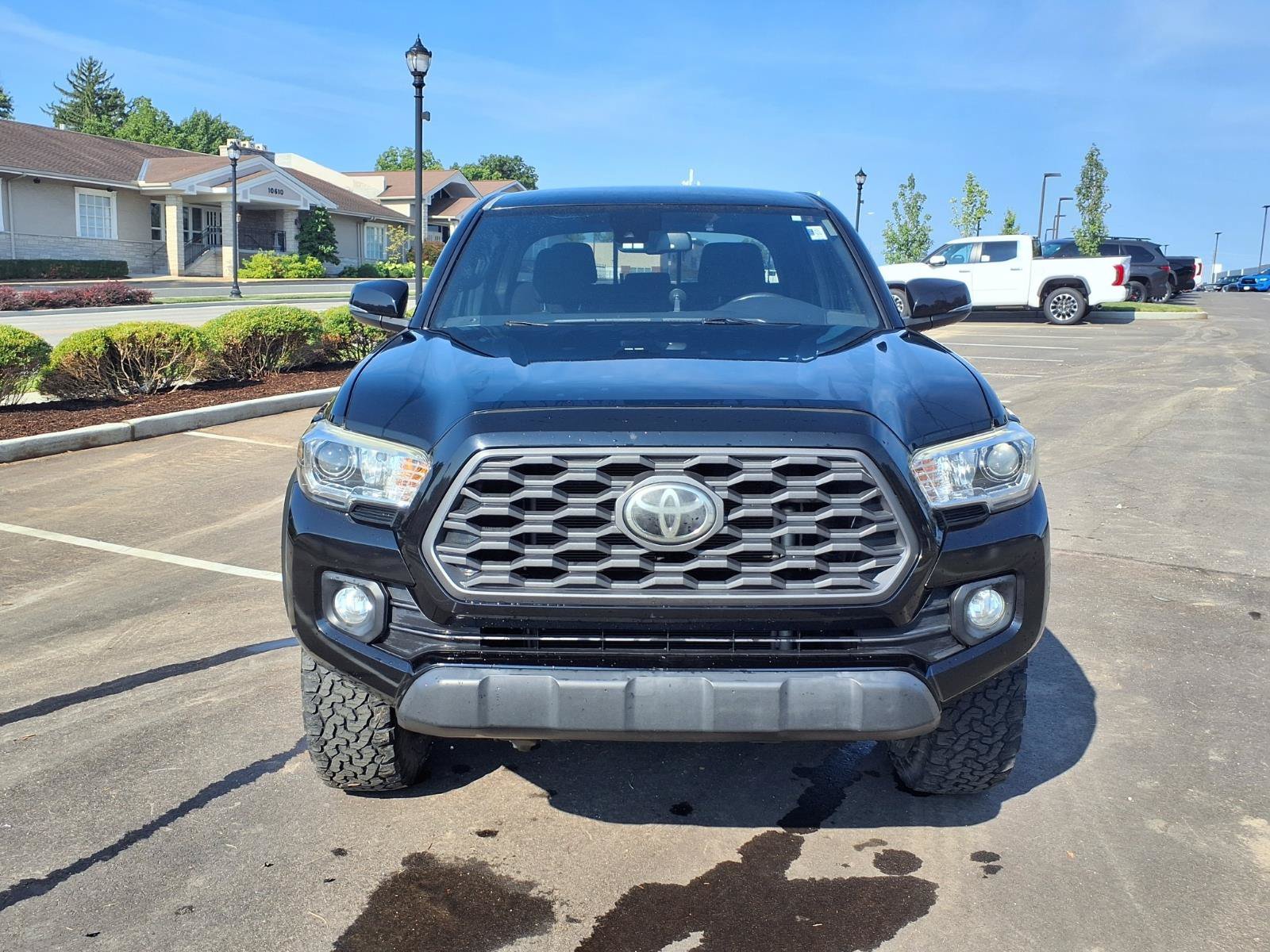 Used 2020 Black Toyota TRD Off Road image 28