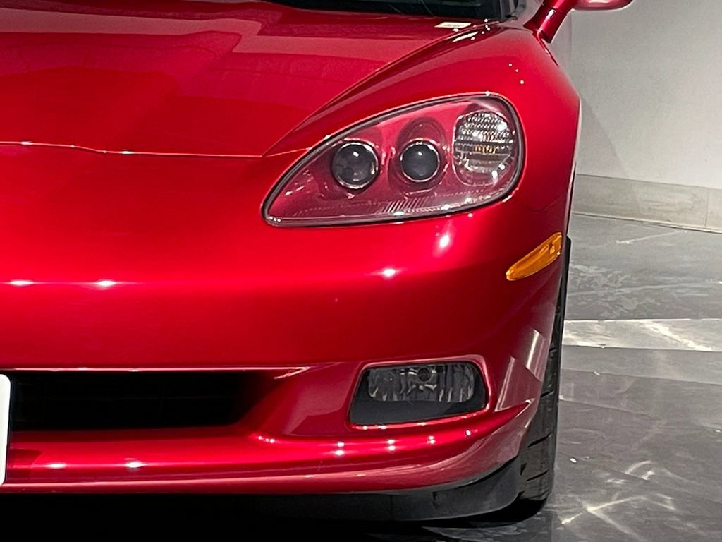 Used 2005 Magnetic Red Metallic Chevrolet NA image 4