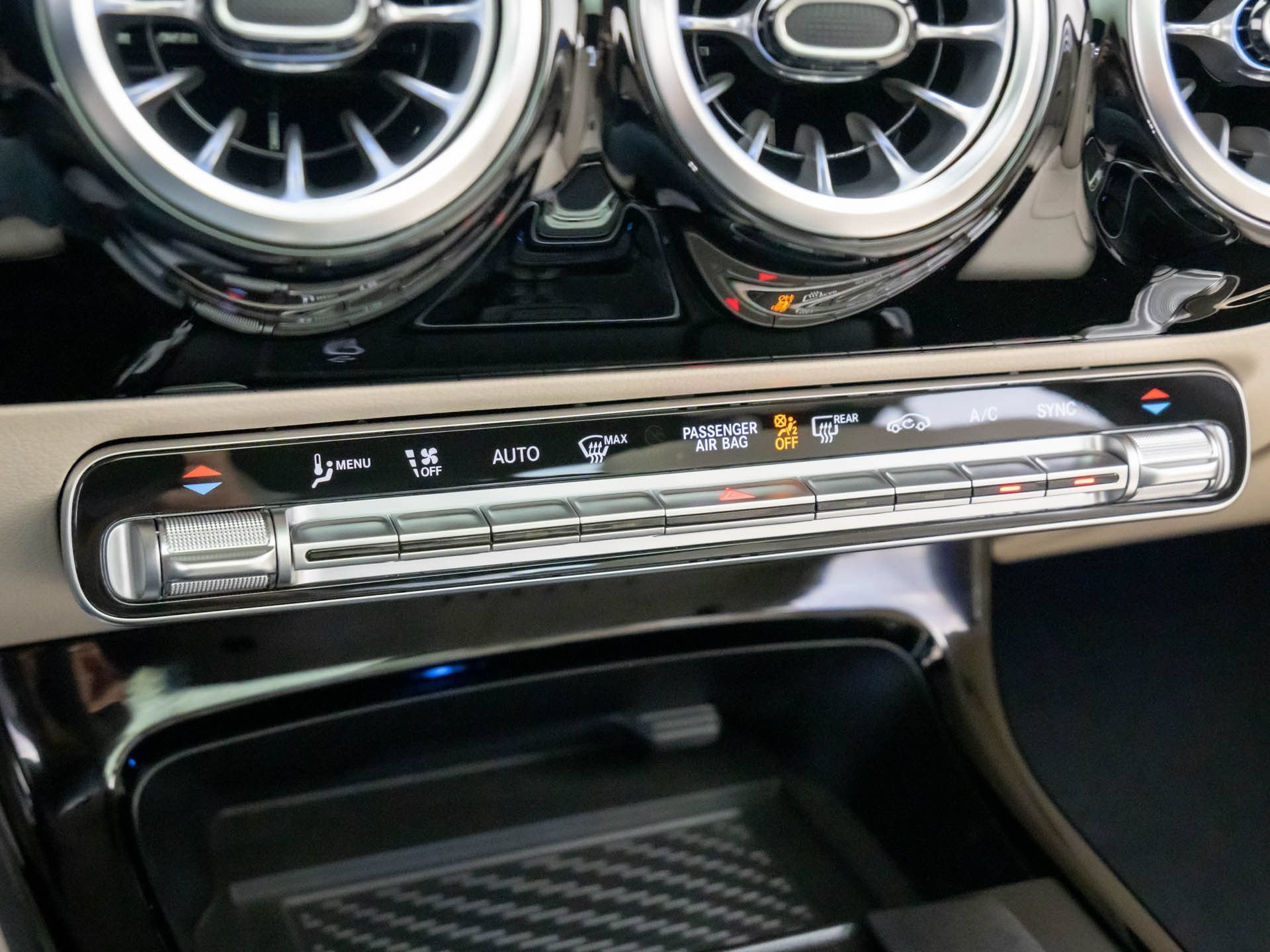 New 2026 Polar White Mercedes-Benz CLA 250 image 59