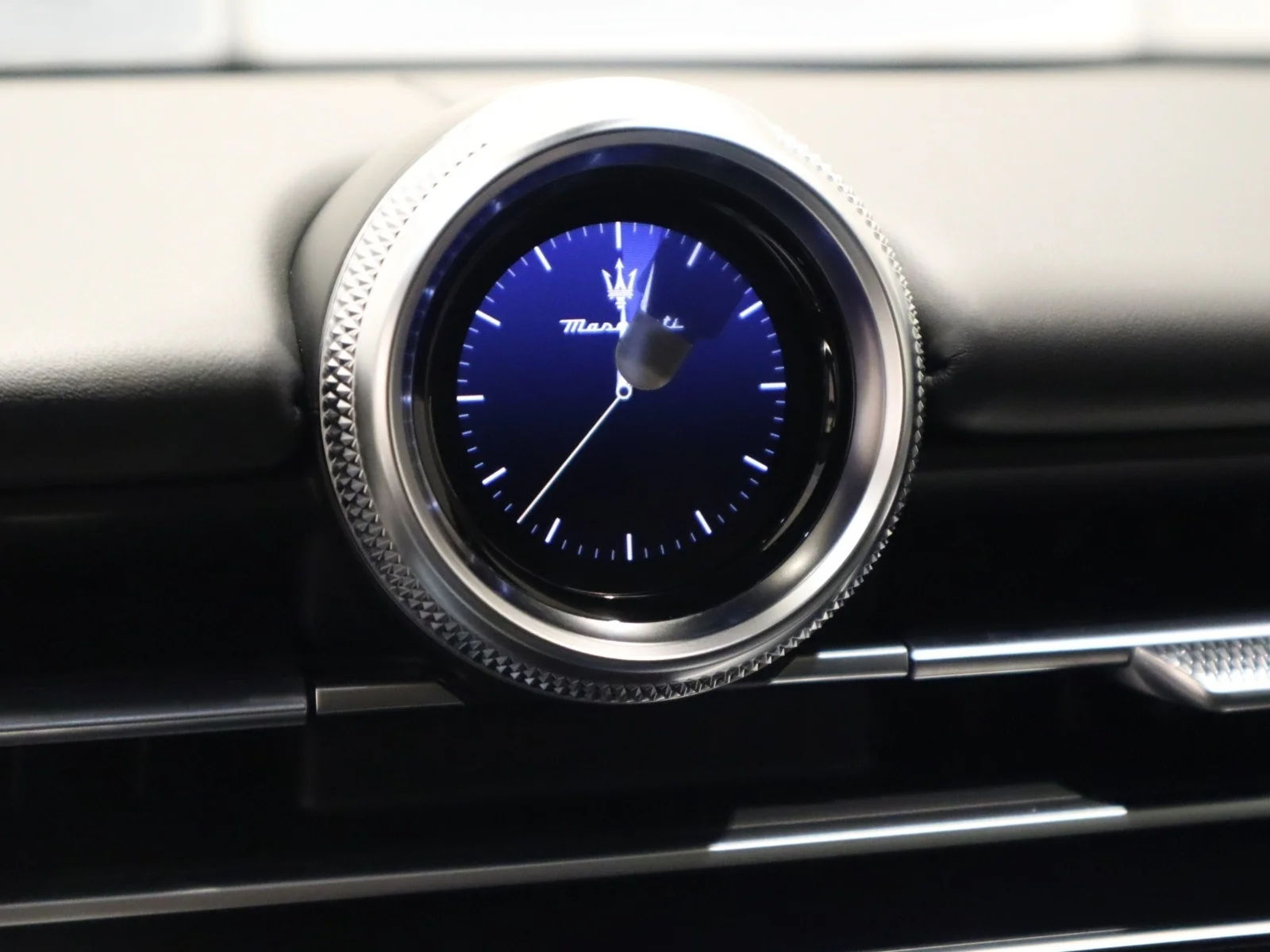 2026 Maserati Grecale Modena V6 - Photo 36
