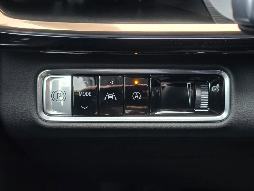 New 2026 Midnight Opal Buick Avenir image 19