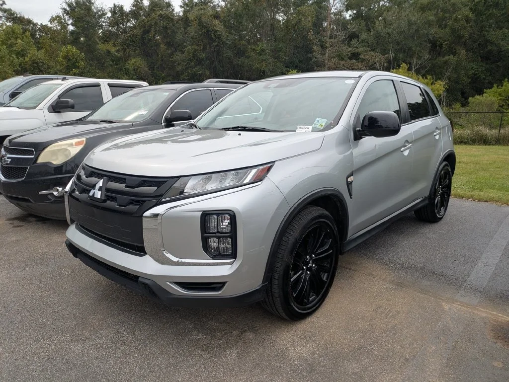 2023 Mitsubishi Outlander Sport LE