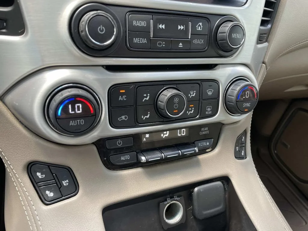 Used 2015 SUMMIT WHITE GMC SLT image 26