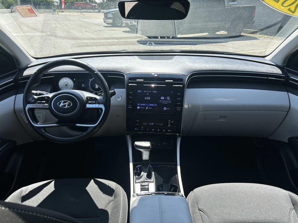 Used 2022 Gray Hyundai SEL image 19