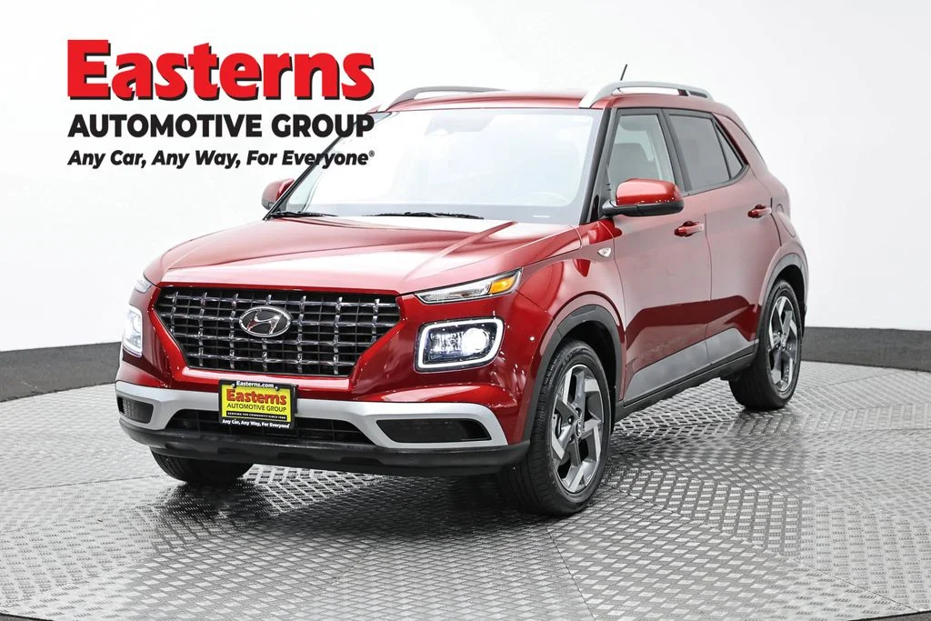 Used 2024 Red Hyundai Limited image 1