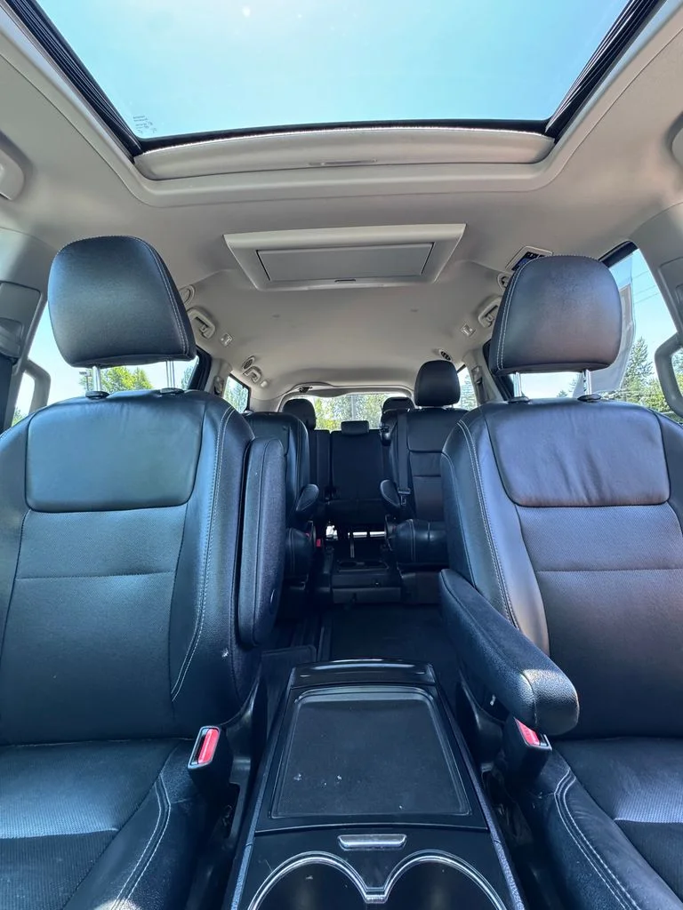 Used 2016 Midnight Black Metallic Toyota SE Premium image 29