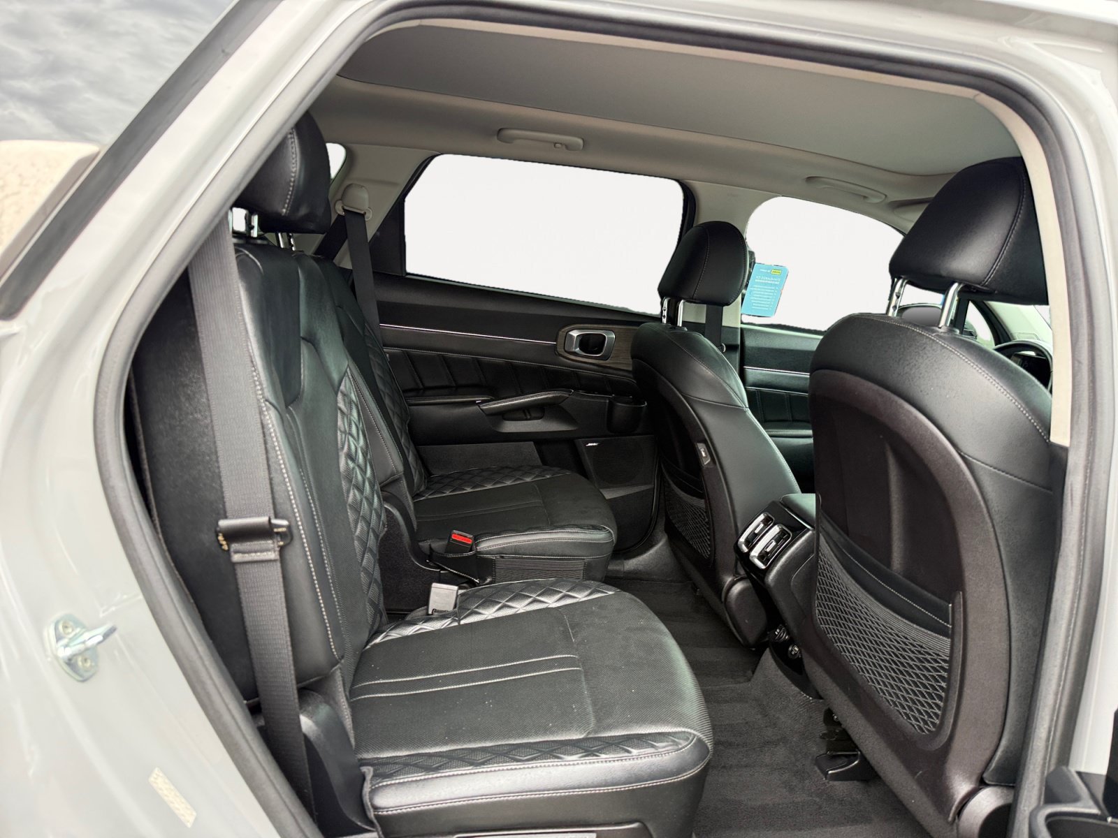 Used 2022 Silver Kia X-Line SX Prestige image 18