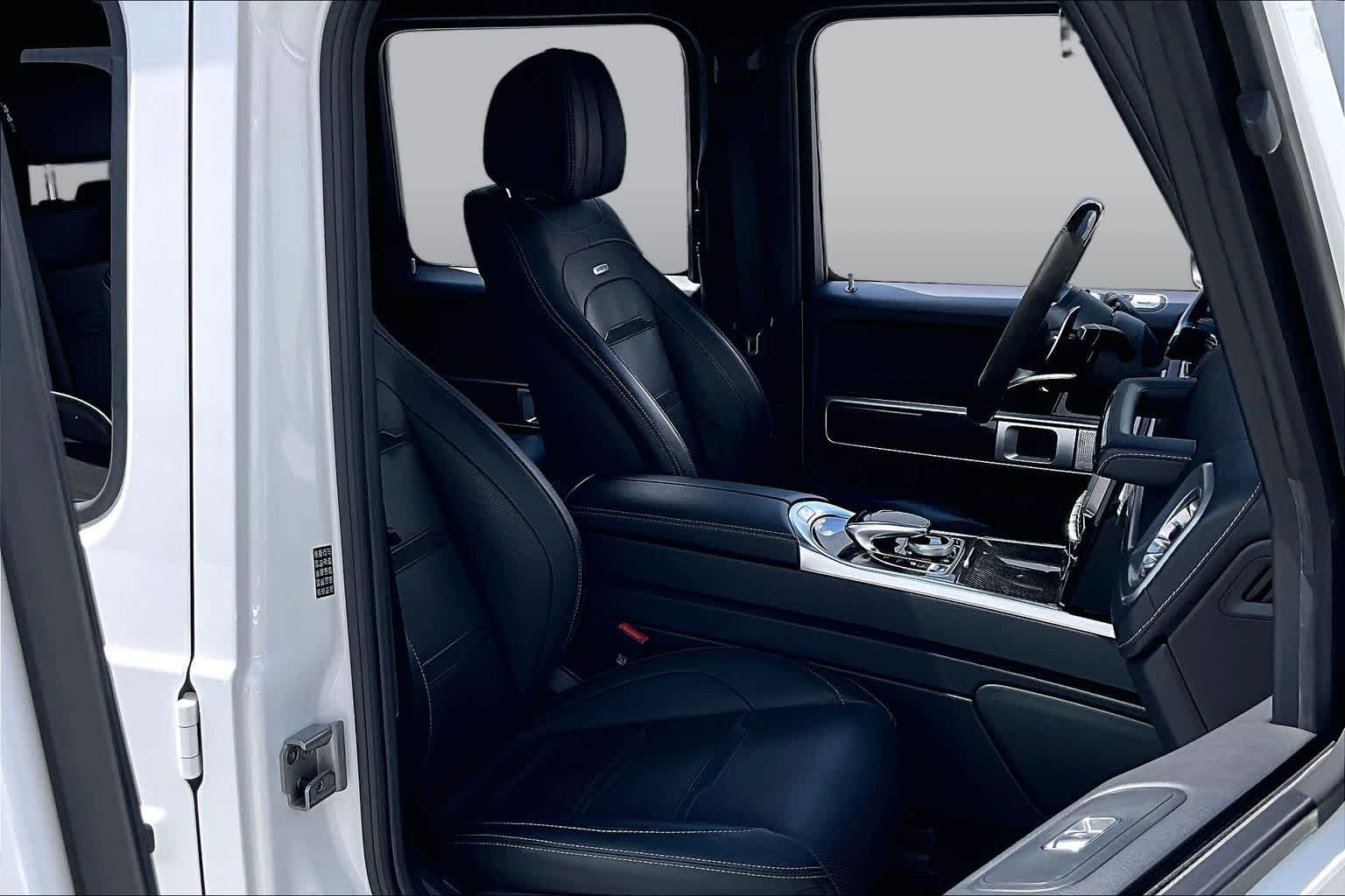 Used 2023 MANUFAKTUR Moonlight White Metallic Mercedes-Benz AMG® G 63 image 9