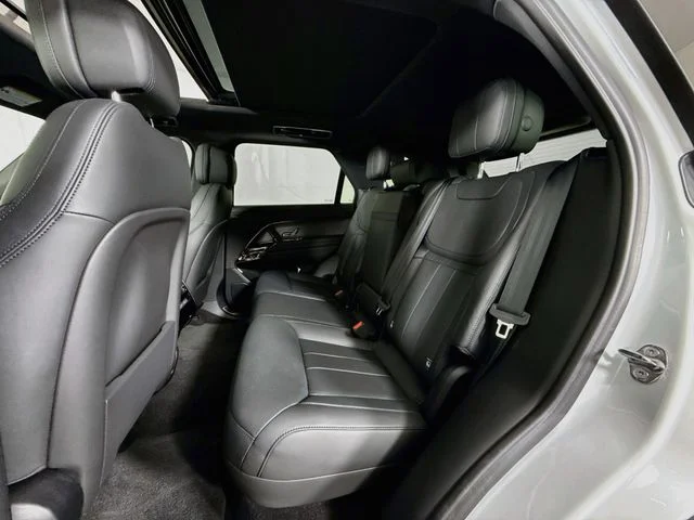 Certified Used 2024 White Land Rover SE image 24