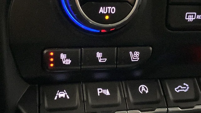 Used 2019 Shadow Gray Metallic Chevrolet LTZ image 36