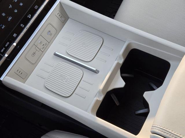 2026 Hyundai Santa Fe Calligraphy - Photo 20
