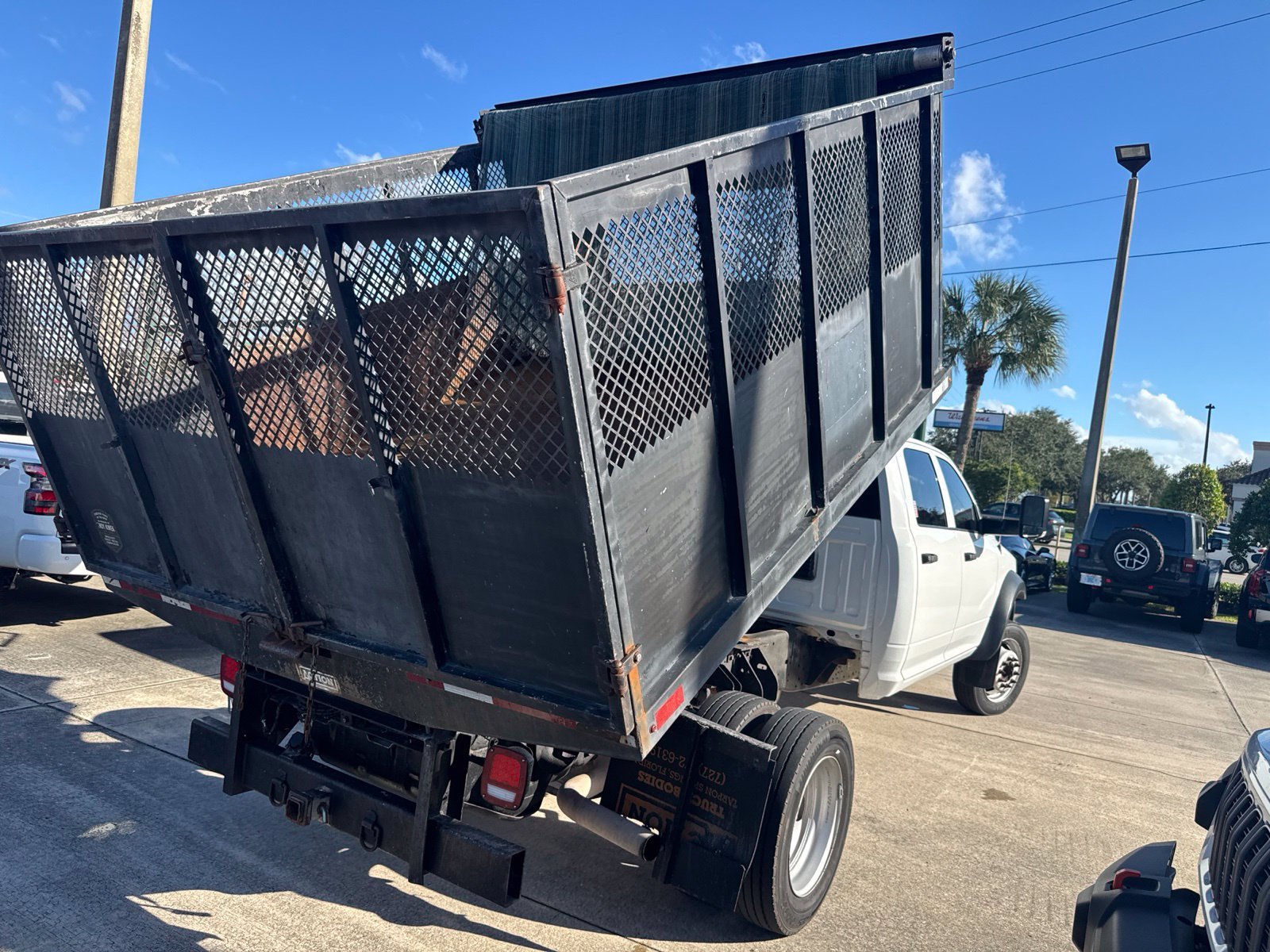 Used 2017 White Ram Tradesman image 42