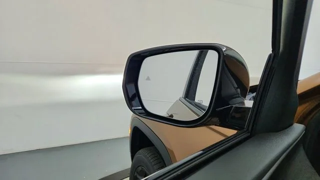 New 2026 Copper Shino Metallic Clear-Coat Exterior Paint Jeep Limited image 21