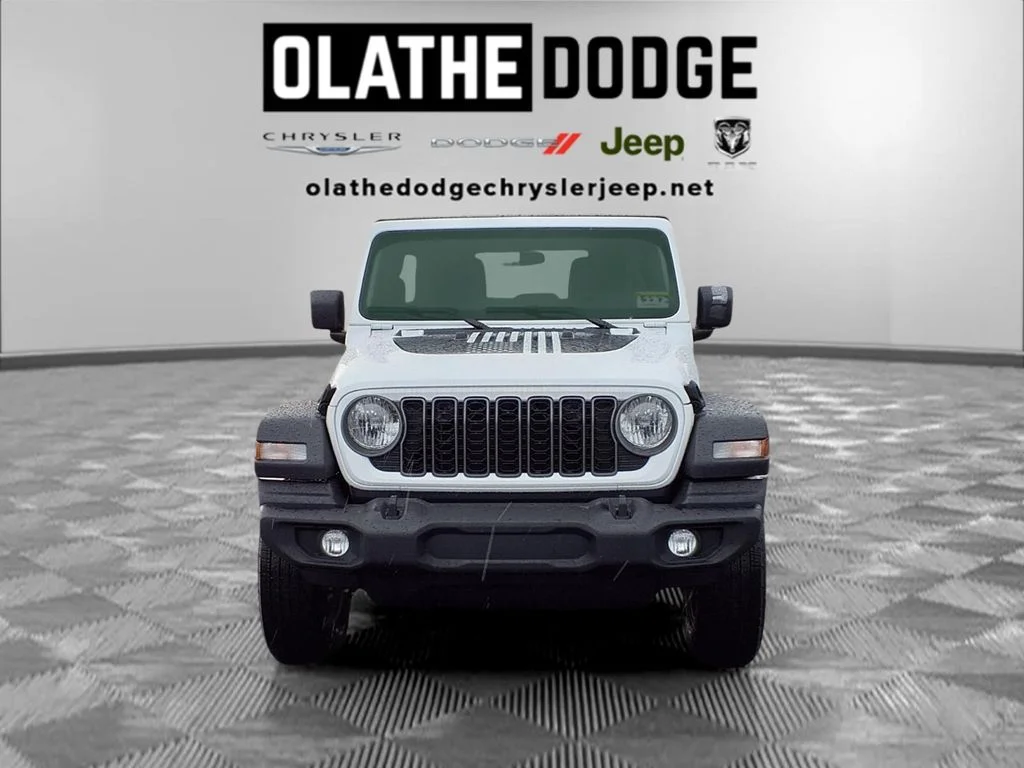 New 2026 Bright White Clear-Coat Exterior Paint Jeep Sport image 29
