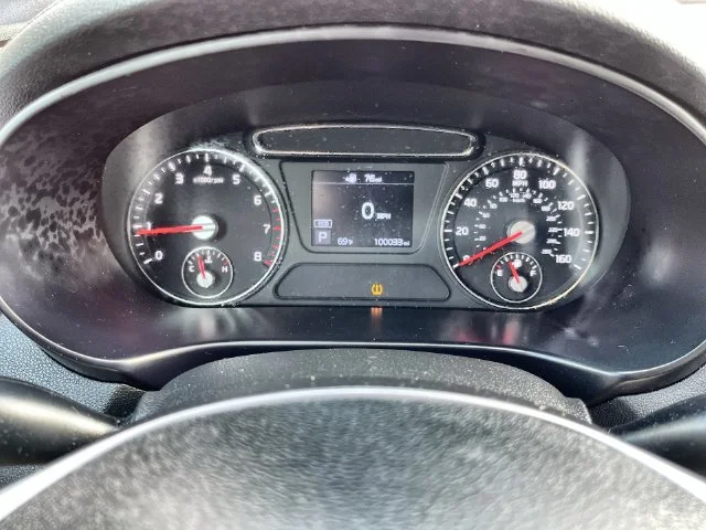 Used 2020 Black Kia S image 12