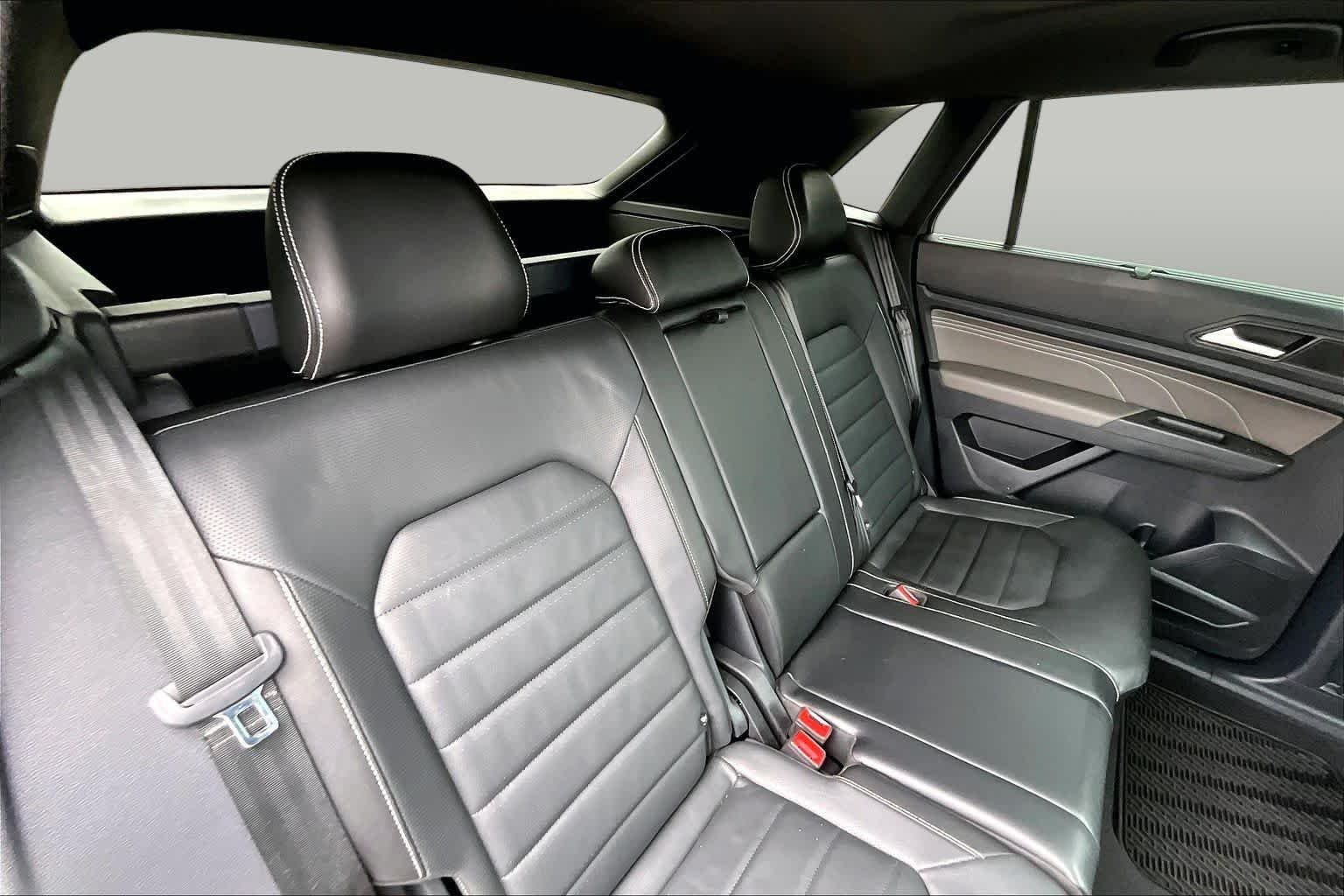 Used 2023 Pure Gray Volkswagen 3.6L V6 SEL Premium R-Line image 39