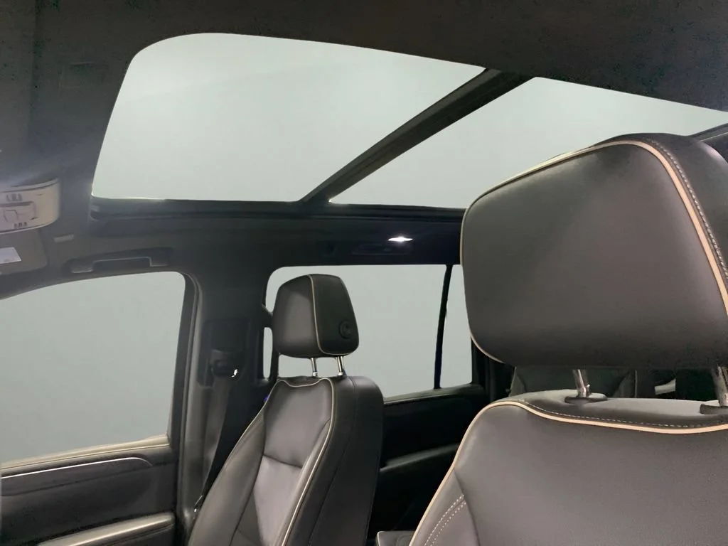 2023 GMC Yukon XL SLT - Photo 28