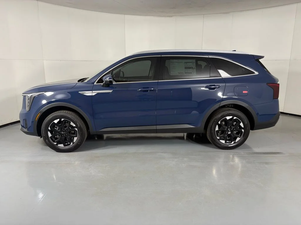 New 2026 Midnight Lake Blue Kia S image 5