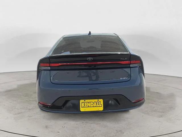 Used 2024 Gray Toyota XLE image 4