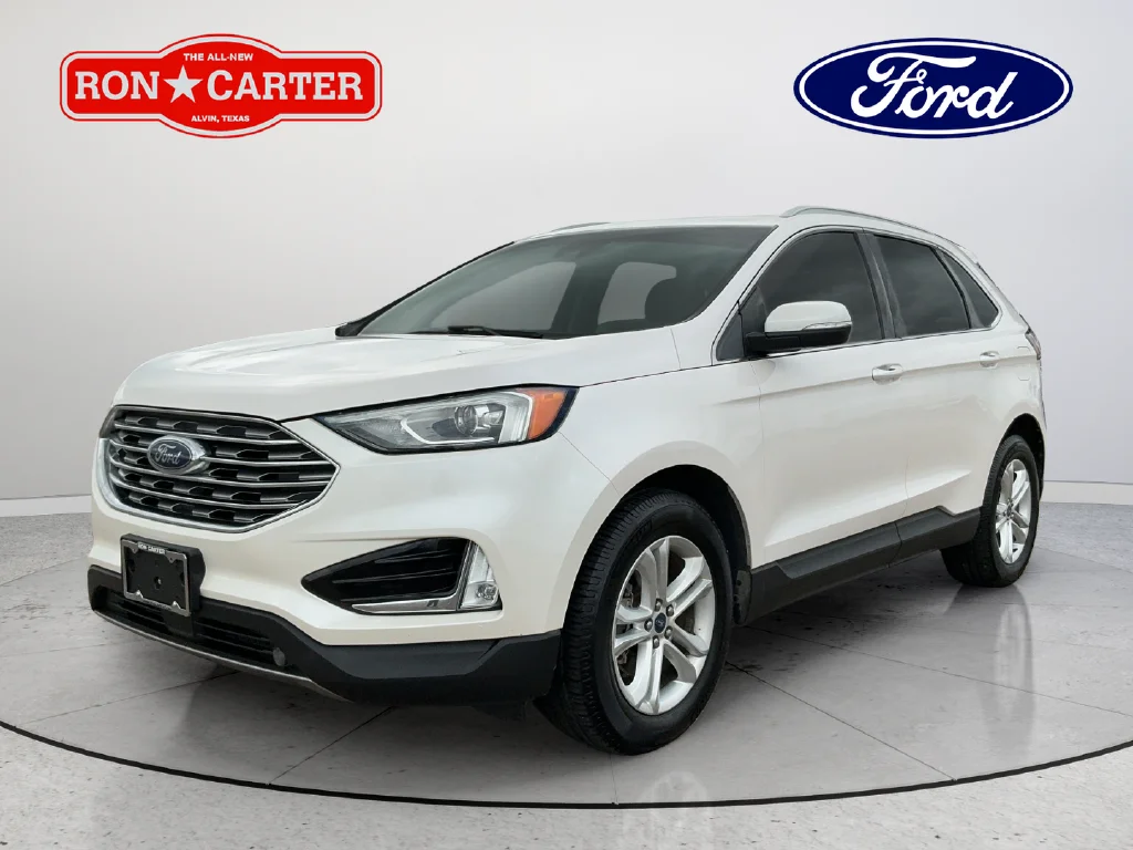 Used 2019 White Ford SEL image 3