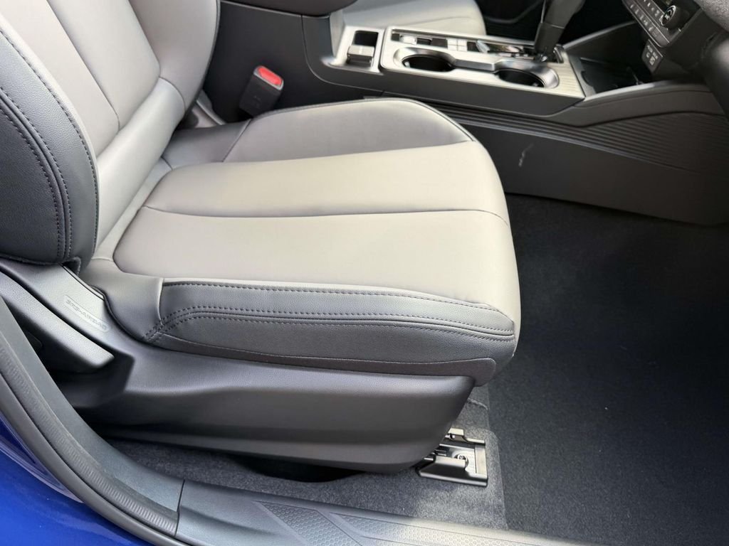 New 2026 SAPPHIRE BLUE PEARL Subaru Premium image 9