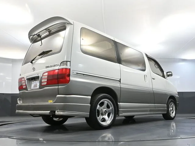 Used 1999 White Toyota Limited image 44