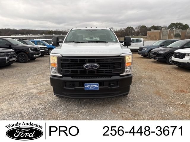 New 2026 Oxford White Ford XL image 8
