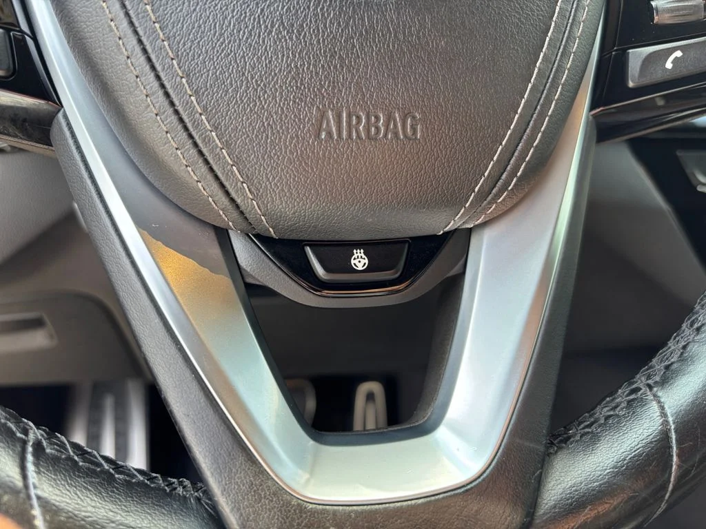 Used 2018 Black BMW 640 Gran Turismo i xDrive image 27