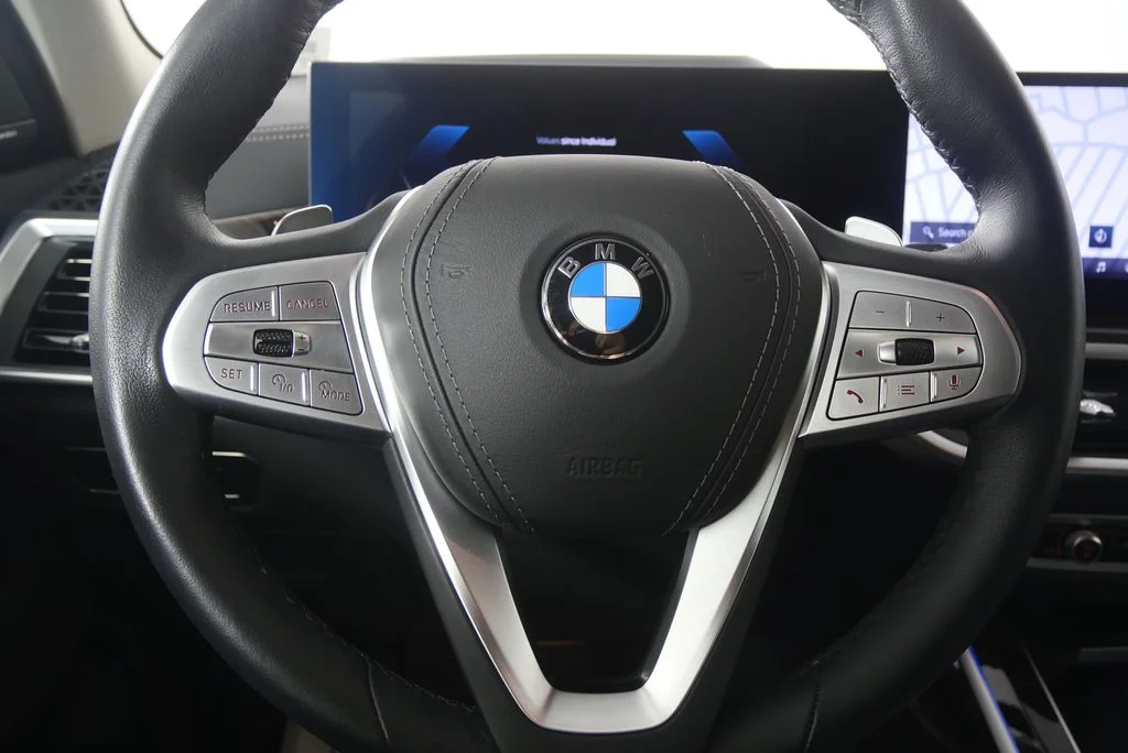 Certified Used 2025 Blue Ridge Mountain Metallic BMW xDrive40i image 19