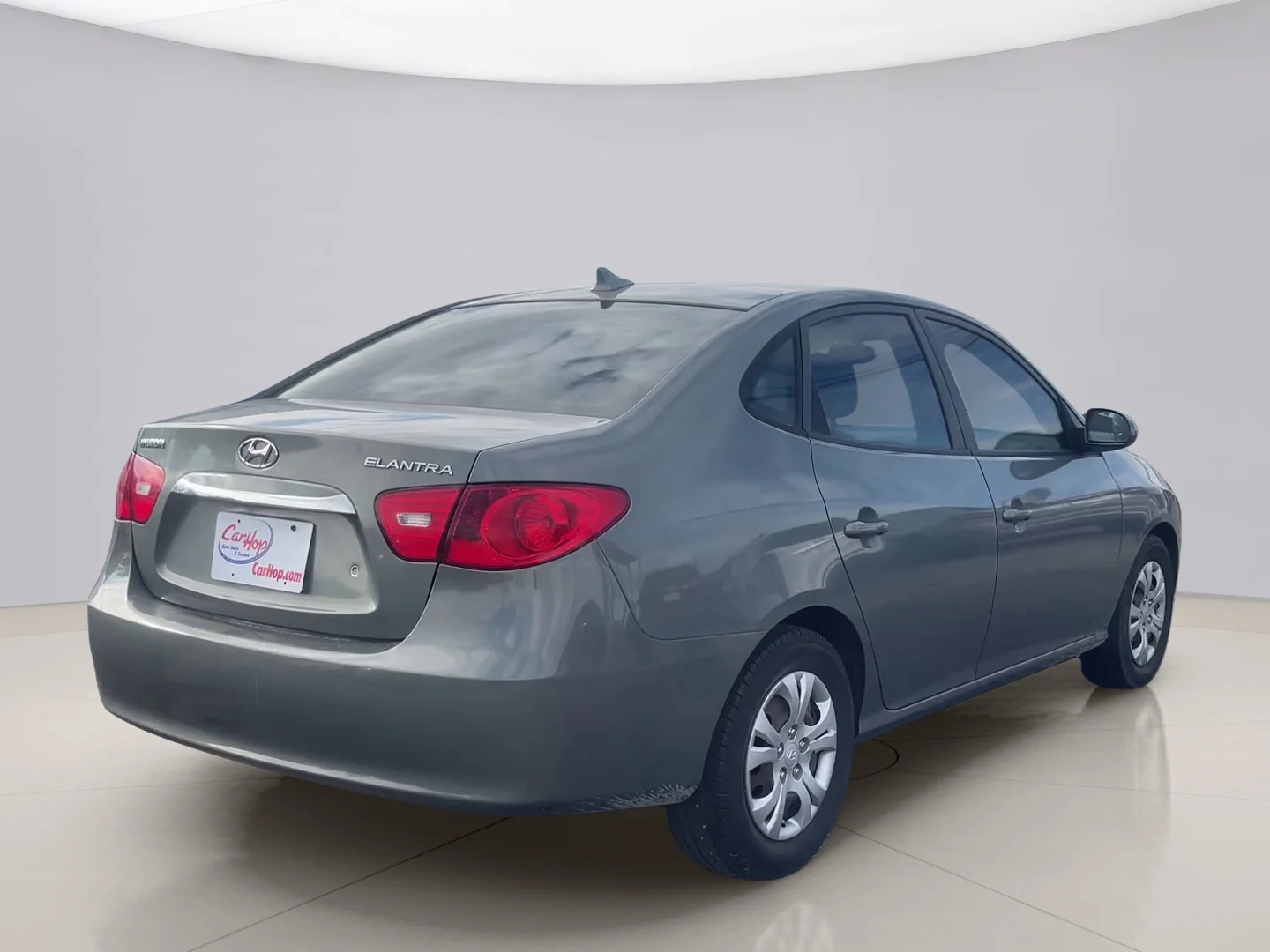 Used 2010 Gray Hyundai GLS image 5