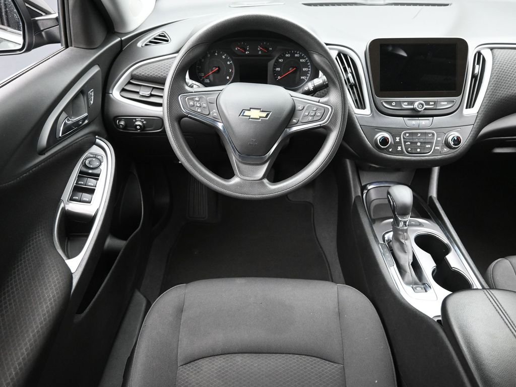 2024 Chevrolet Malibu 1LT - Photo 11