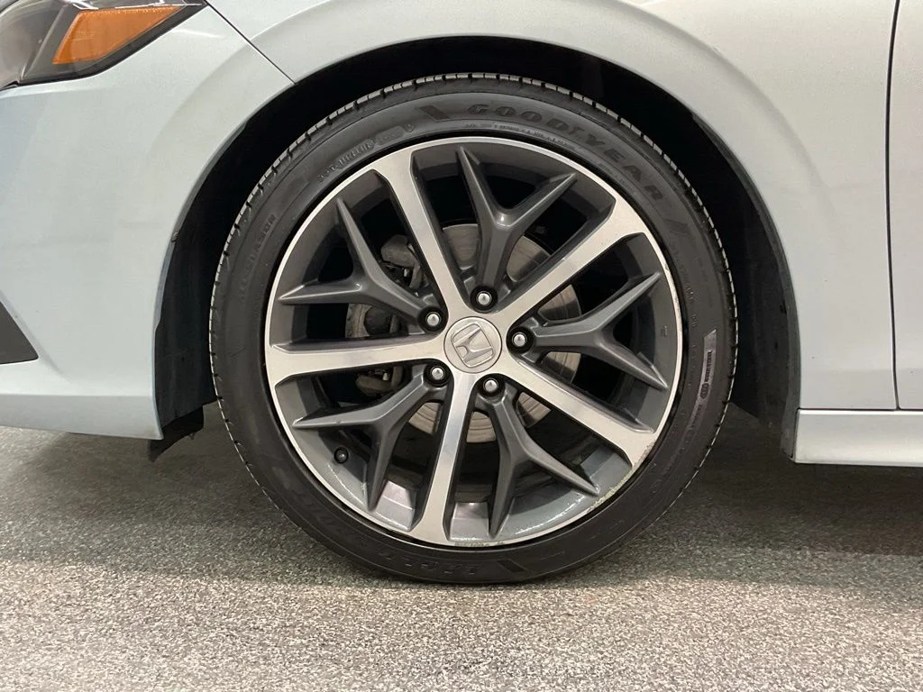2023 Honda Civic Touring - Photo 34