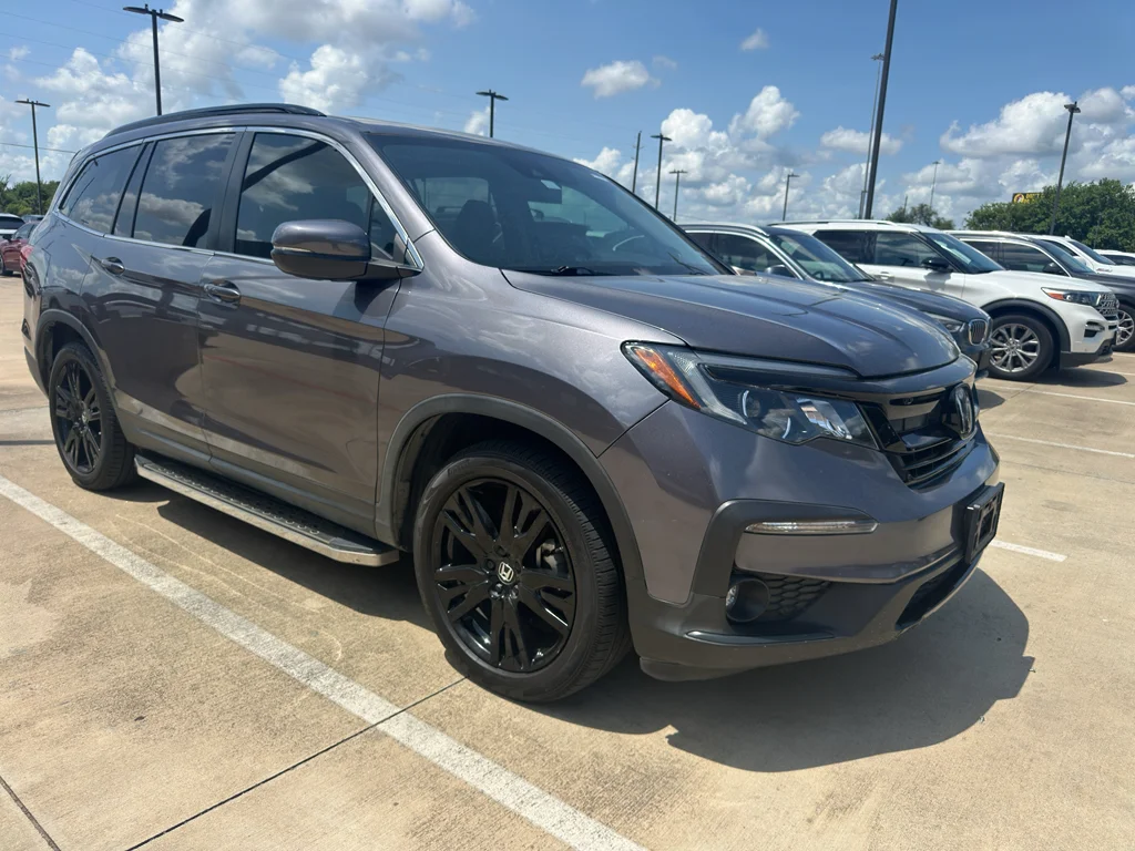 Used 2021 Modern Steel Metallic Honda Special Edition image 3