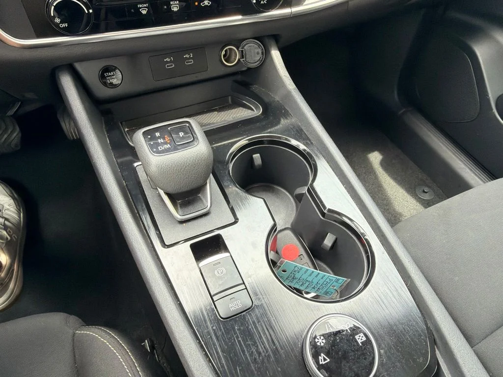 Used 2024 Black Nissan S image 23