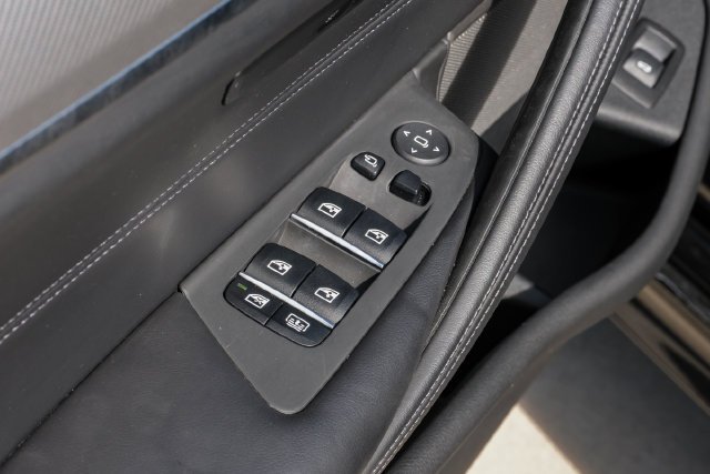 Used 2022 Black BMW Base image 72