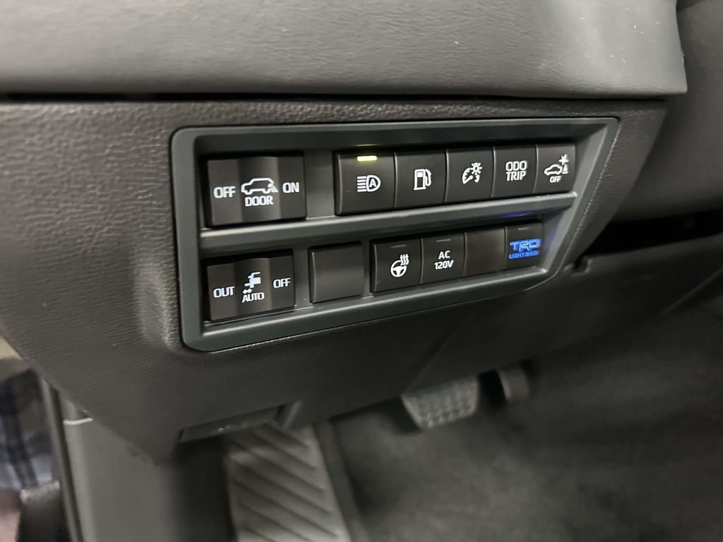 Used 2026 Black Toyota Platinum image 21