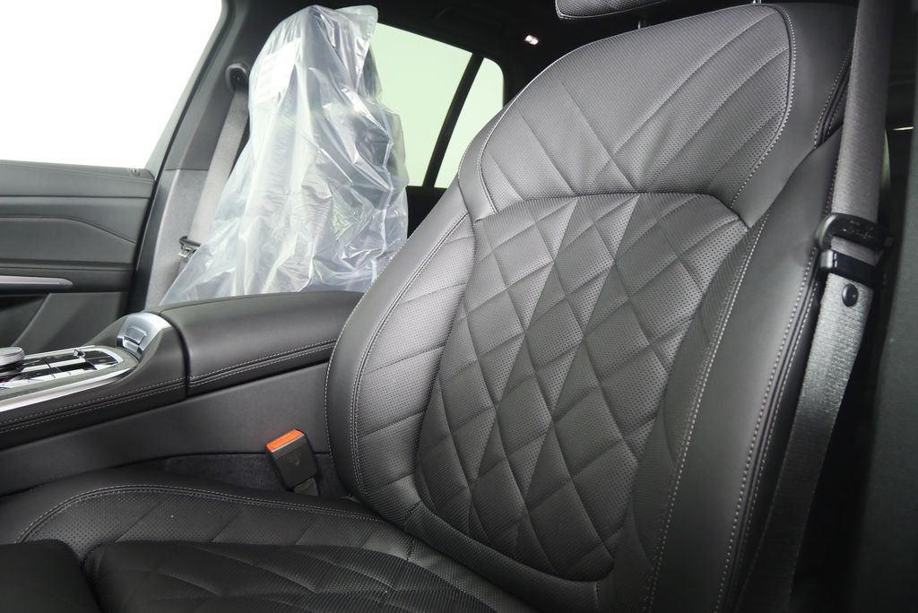 Used 2026 Dravit Grey Metallic BMW xDrive50e image 11