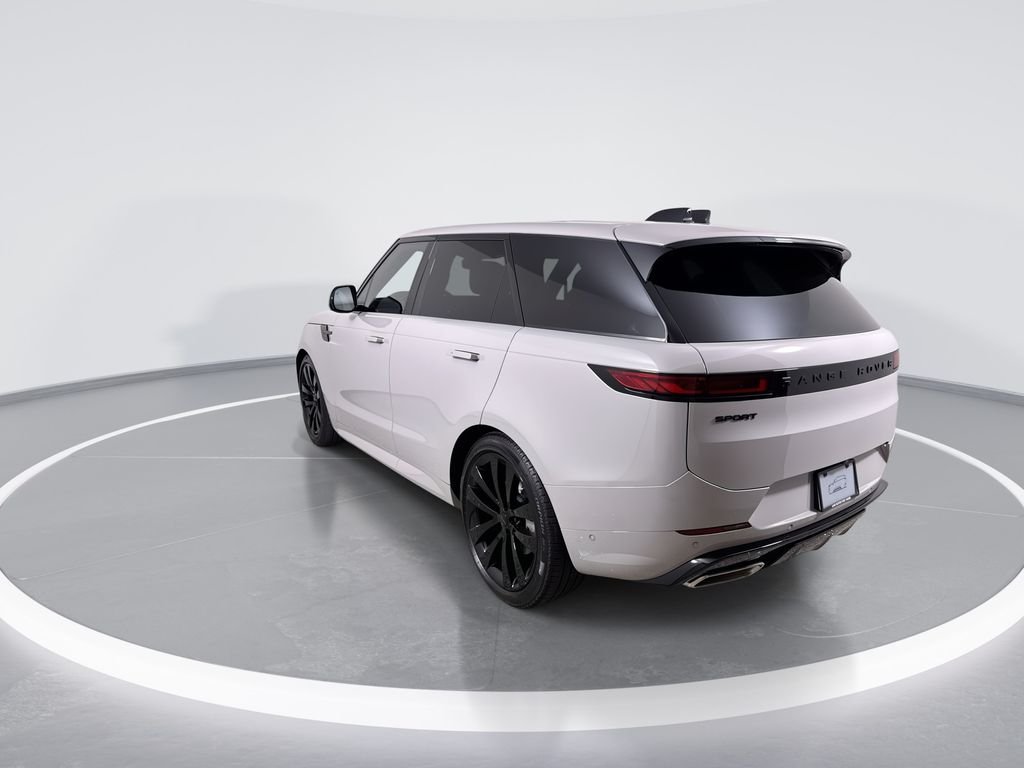 New 2026 Borasco Grey Land Rover Dynamic SE image 6