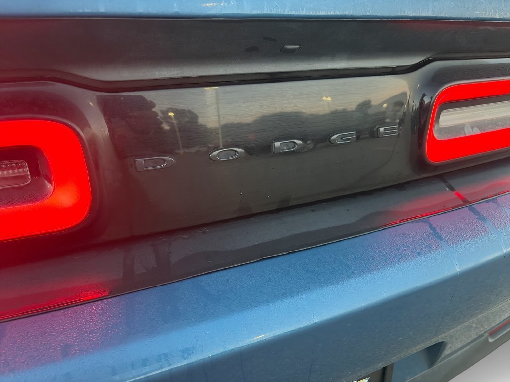 Used 2023 Blue Dodge SXT image 33